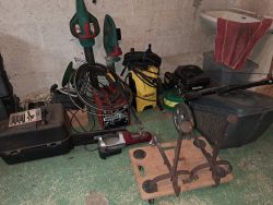 photo lot OUTILLAGE - OUTILS